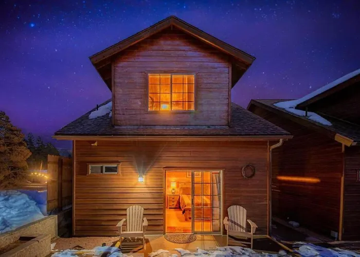Cabin #5 Black Bear - Pet Friendly - Sleeps 6 - Playground & Game Room
